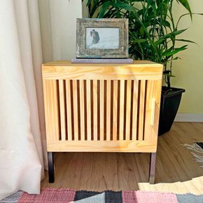 mesa lateral ripado com pe style de ferro e madeira natural e preto1 web