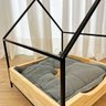 cama casinha pet industrial p com pelucia cinza natural e preto 4 web