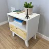 mesa lateral de madeira woods dual prateleira e gaveta branco e natural2