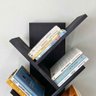 estante de madeira para livros tree alta preto6