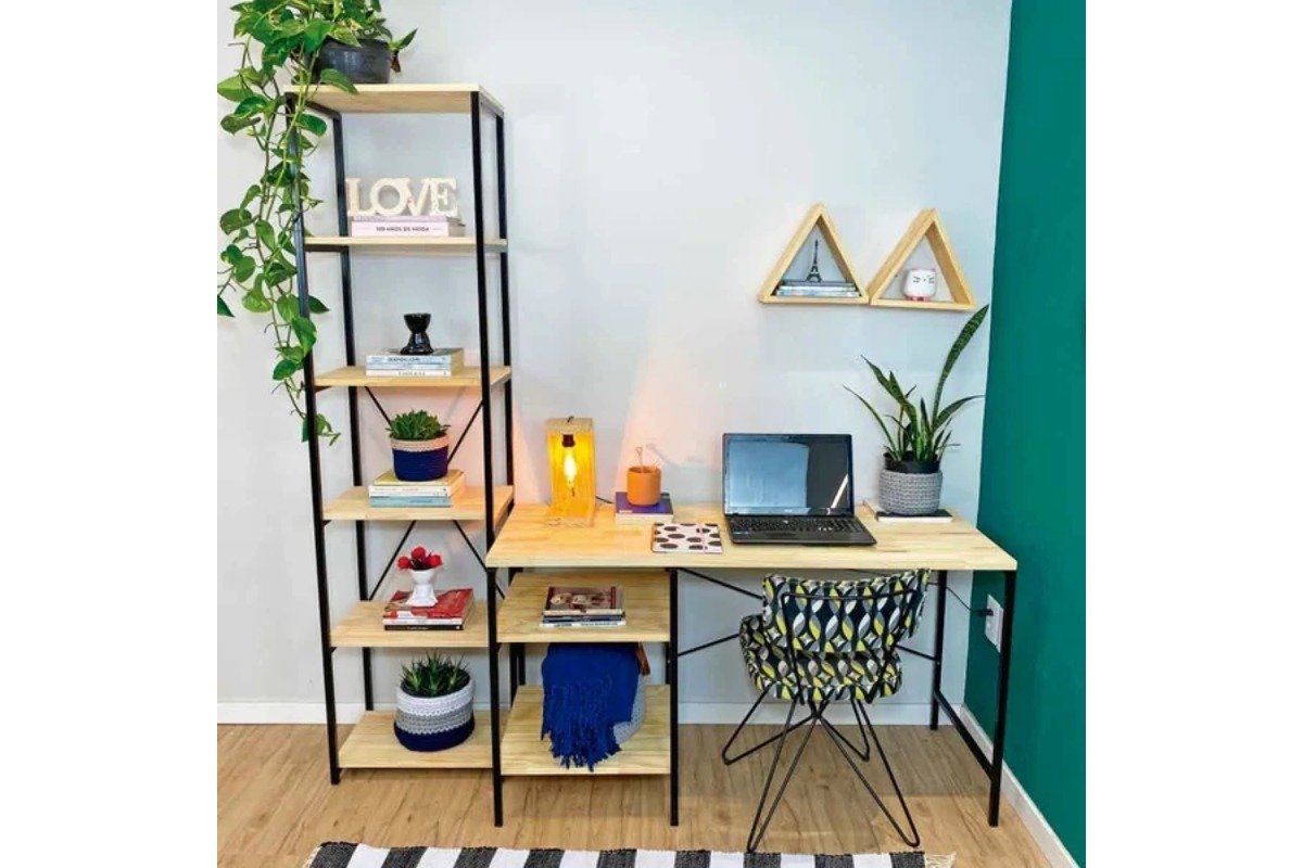 escrivaninha com diversas prateleiras