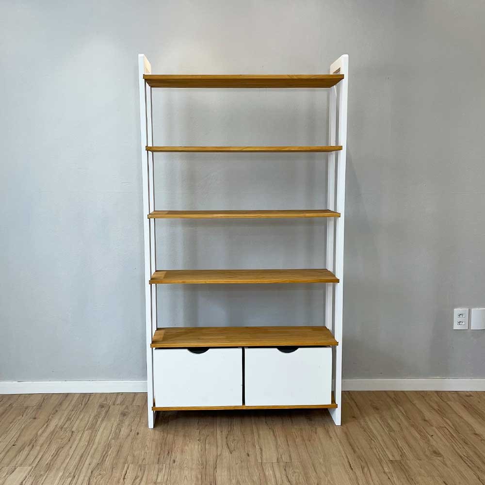 07 estante 6 prateleiras de madeira pinus linea ample com 2 gavetas nozes e branco