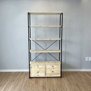 estante style de ferro e madeira ample 6 prateleiras com 2 gaveteiros industrial natural e preto frontal