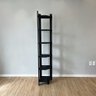 estante de canto para chao de madeira pinus 6 prateleiras linea preto5