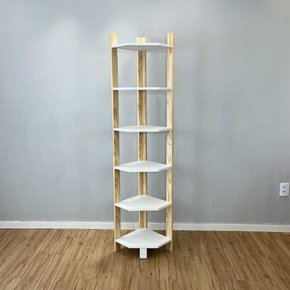 05 estante de canto para chao de madeira pinus 6 prateleiras linea branco e natural