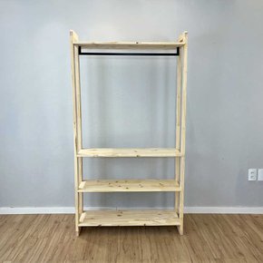 09 arara de roupas de madeira pinus linea ample natural