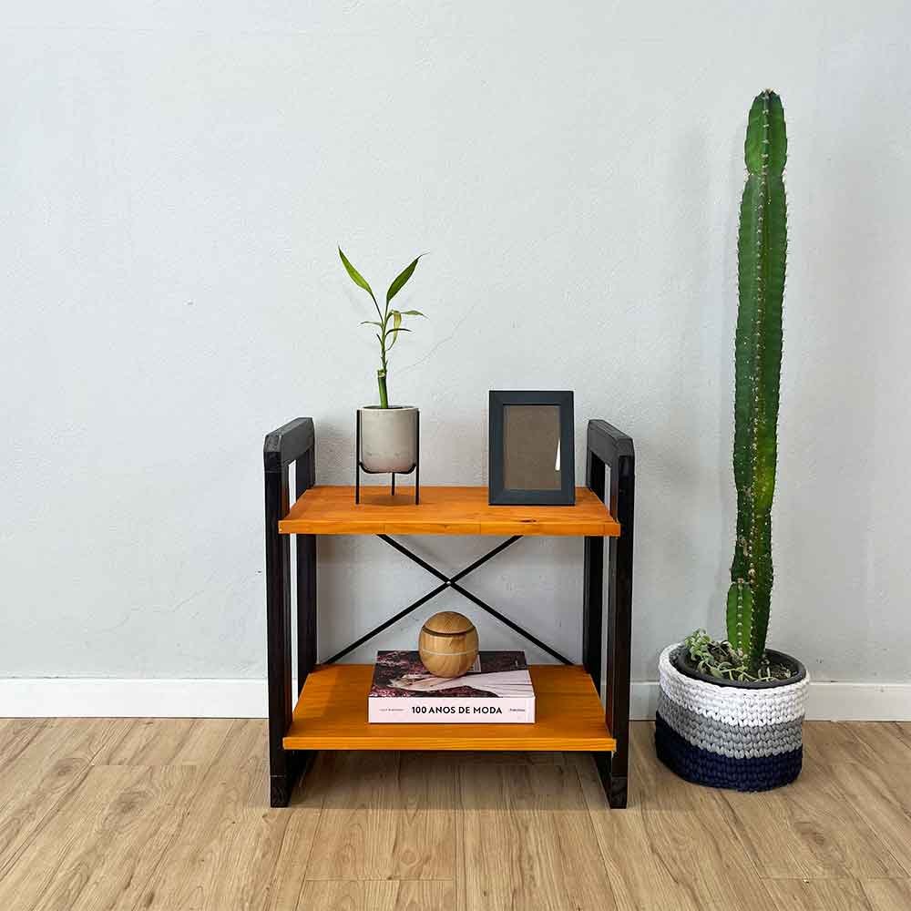 06 mesa lateral de madeira pinus linea carvalho e preto