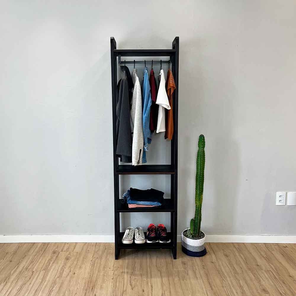 arara de roupas de madeira pinus linea slim preto5