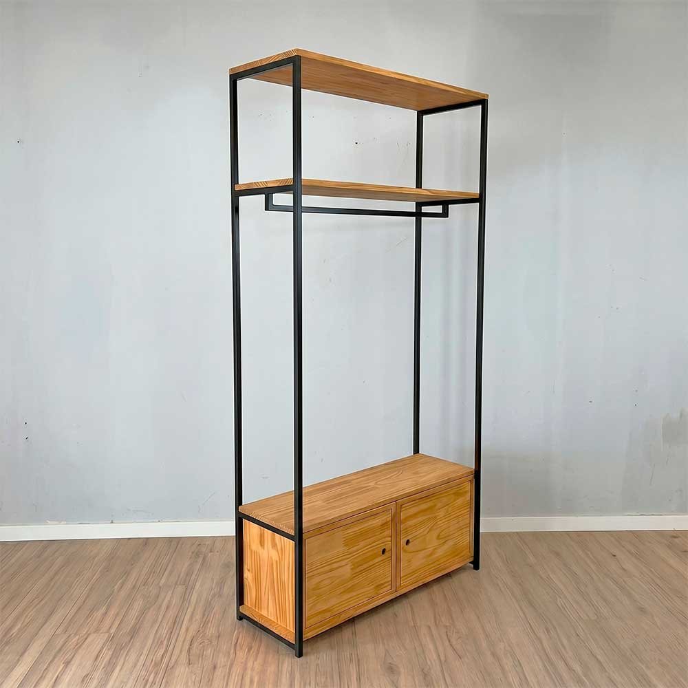 arara de roupas industrial ferro e madeira 2 nichos com porta middle style ample nozes e preto
