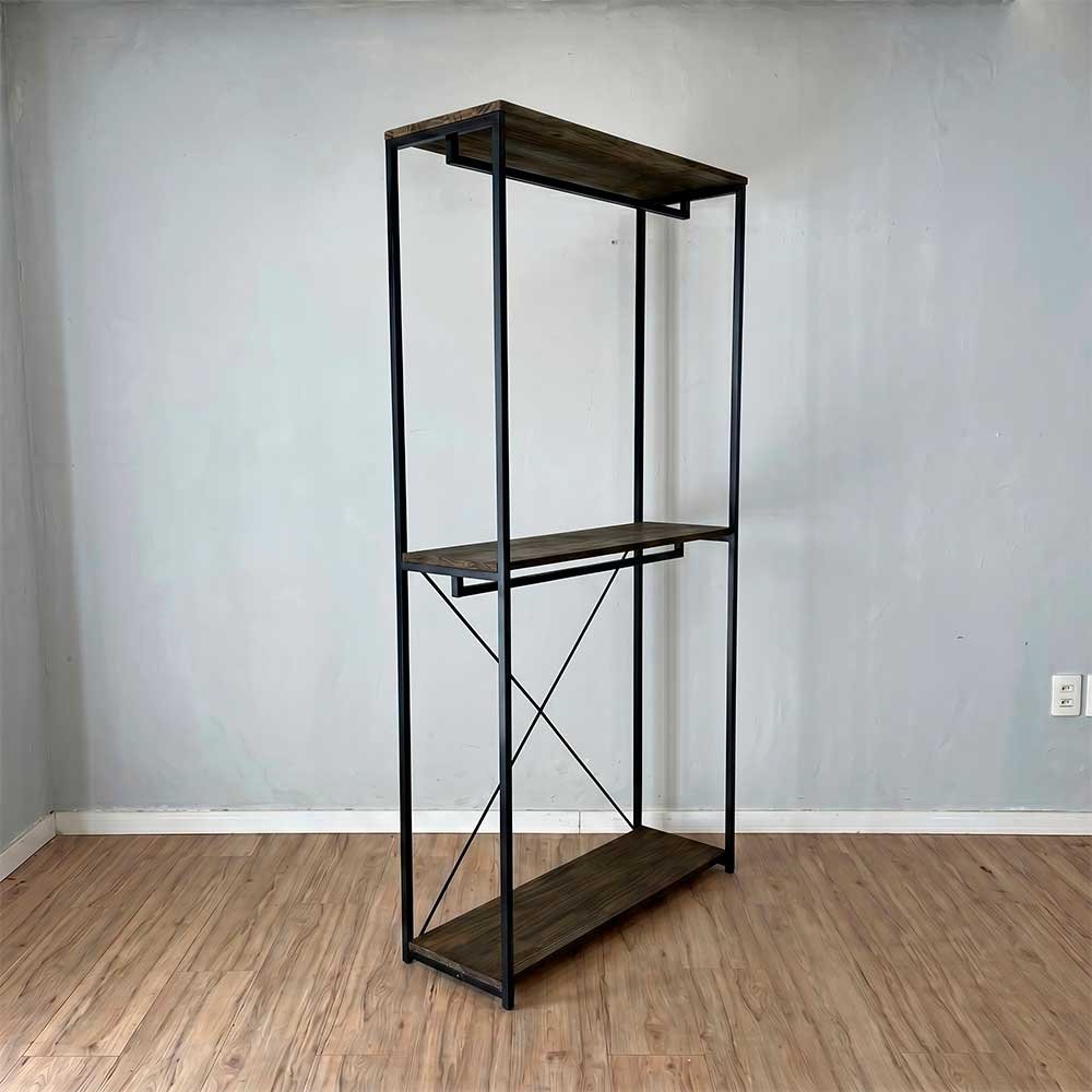 02 arara de roupas ferro e madeira industrial twice style ample tabaco e preto