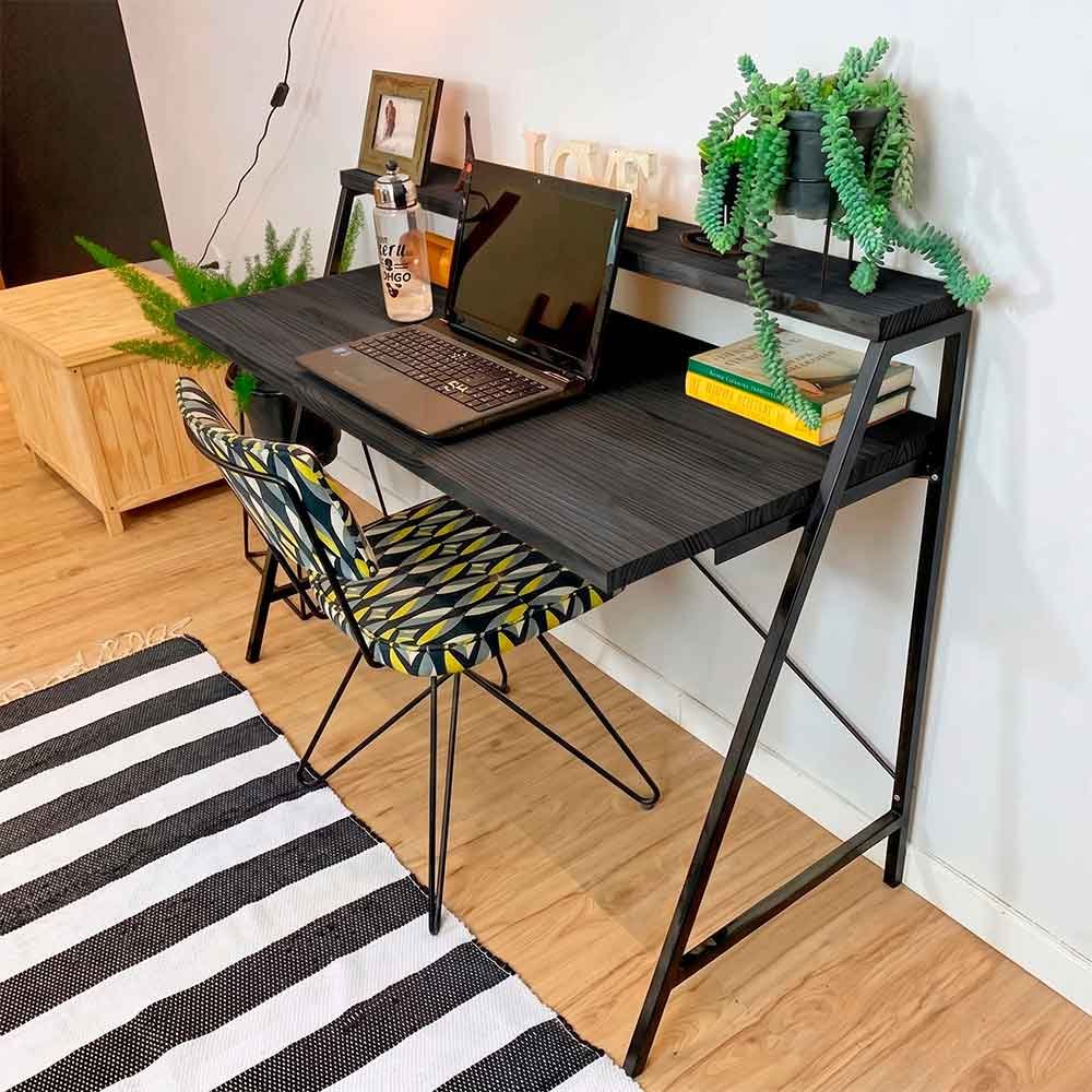 mesa de escritorio industrial de ferro e madeira style stair 124cm preto1